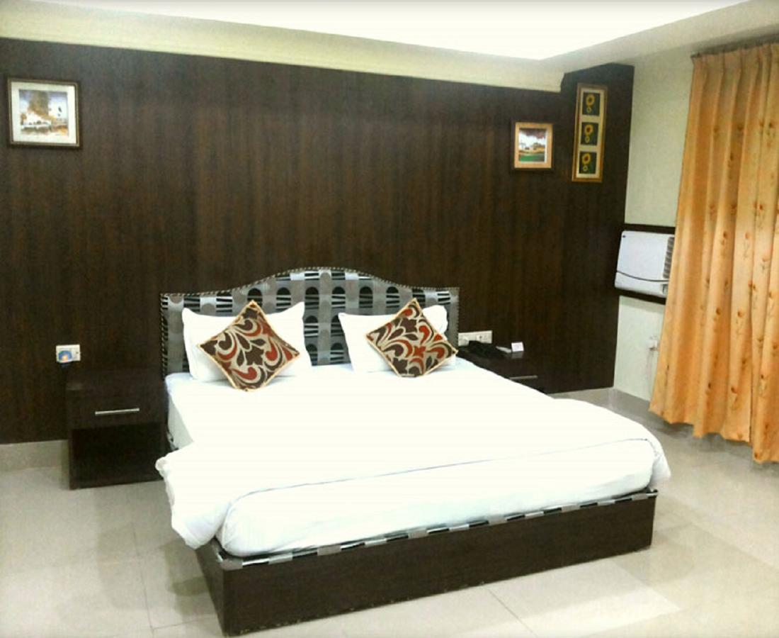 Bodhgaya Gautam Hotel Exterior foto